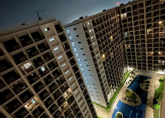 Aparthotel Shore 2 Residences - Takya's Staycation