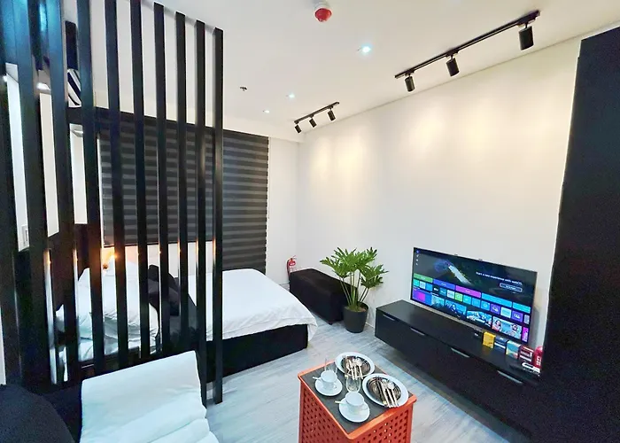 Shore 2 Residences - Takya's Staycation